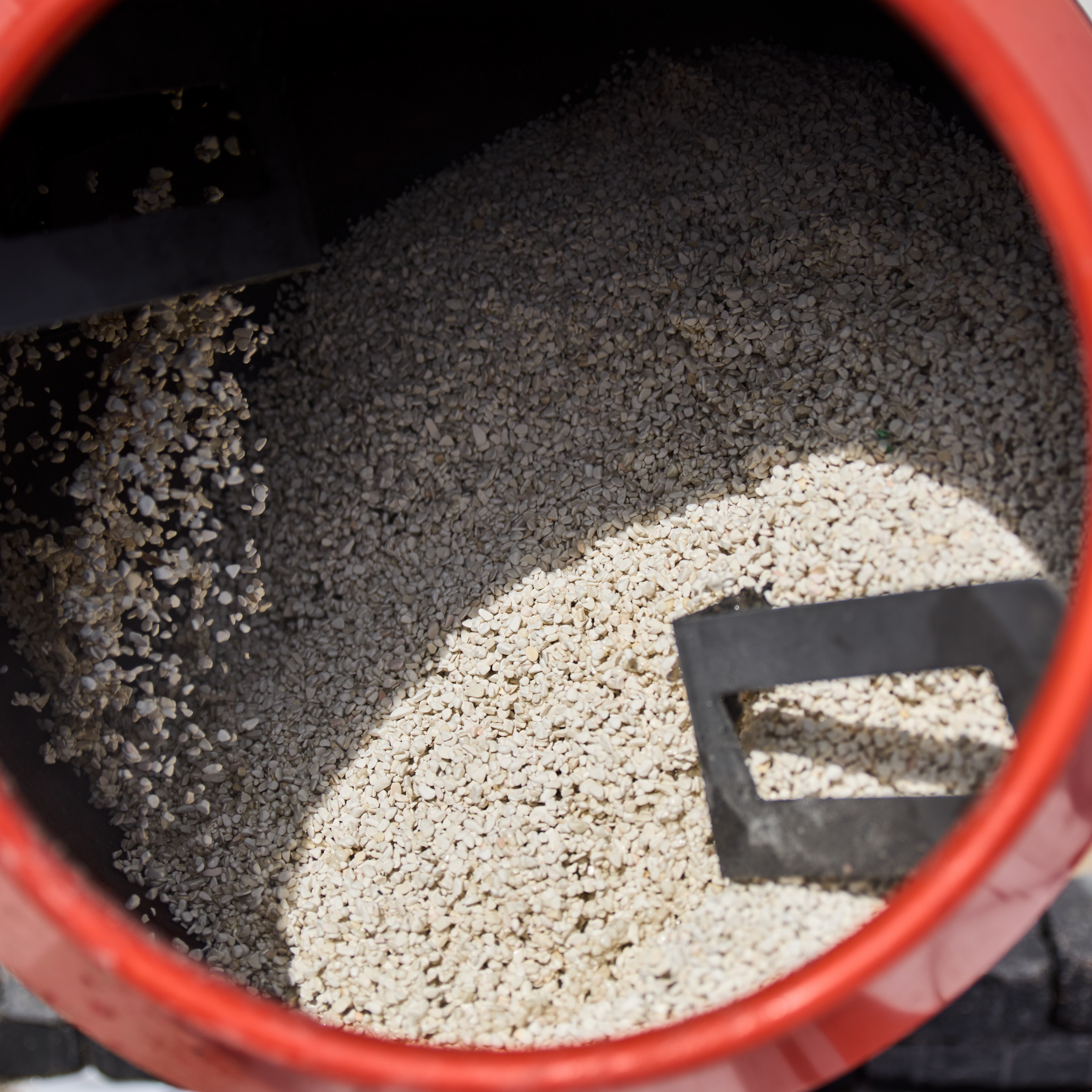 Mix approx 150 lbs of grit or gravel with
PURE resin for 3-4 mins