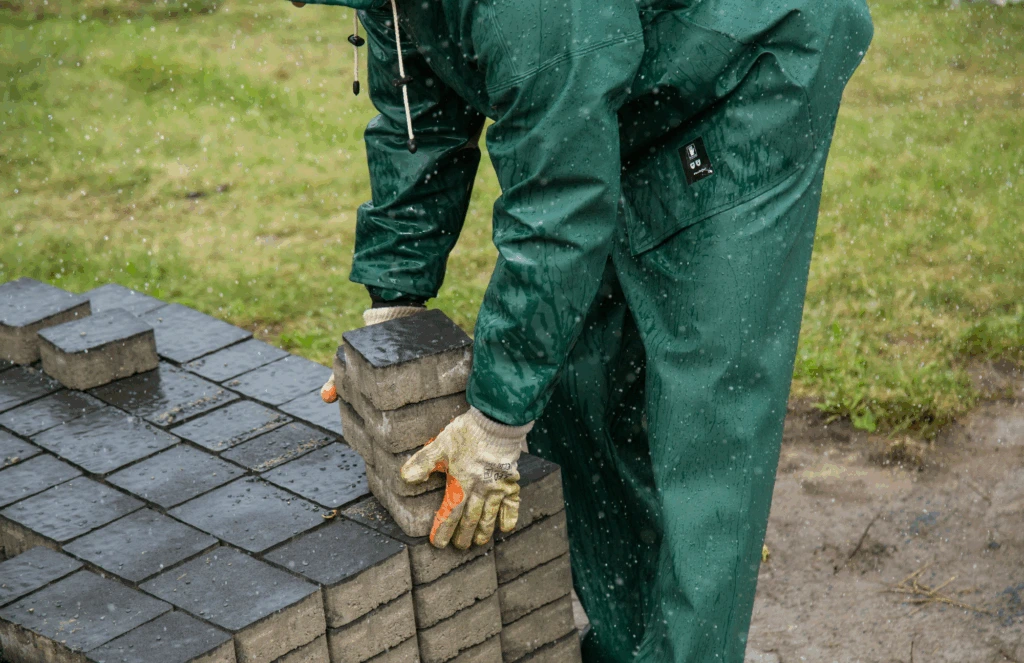 Understanding Infiltration Rates in Permeable Hardscapes: How ROMEX Stands Out Understanding Infiltration Rates in Permeable Hardscapes: How ROMEX Stands Out