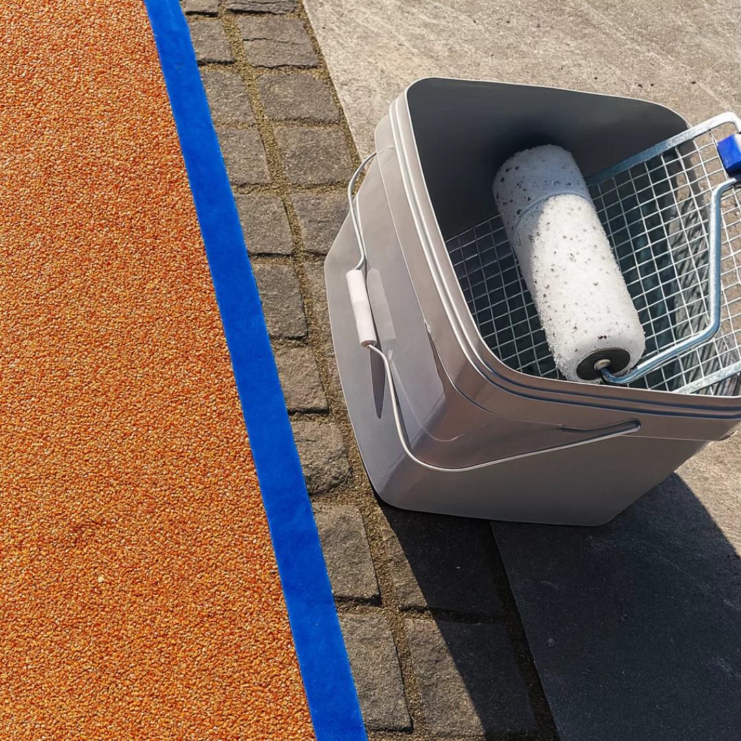 Transfer mix to a roller bucket