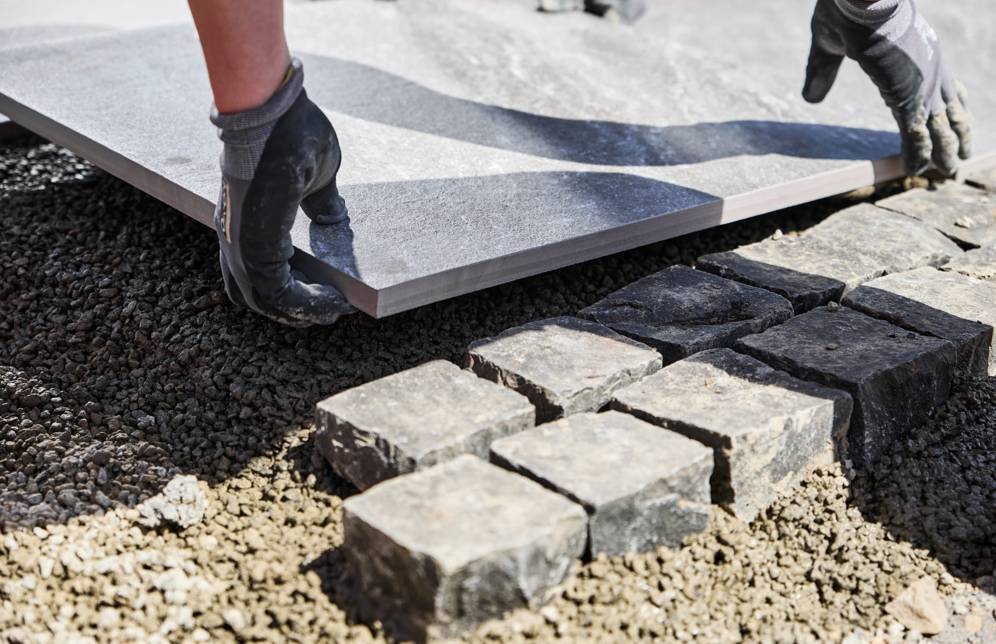 Why Joint Size Controls Permeability (And How ROMEX TRASS BED Turns Almost Any Paver Into a Permeable System)